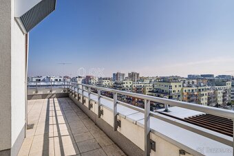 Penthouse 2+kk se 2 terasami a velkou garáží, ev.č. 00682 - 4