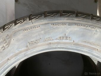 Letní pneu 215/55/17 Bridgestone T005 94V sada č.8451 - 4