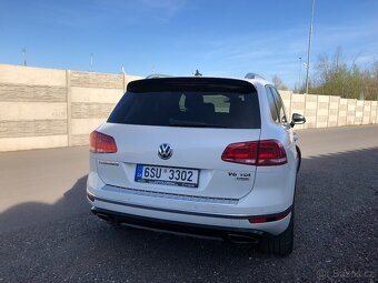 Volkswagen Touareg 3.0TDI V6 4MOTION R-Line 2016 - 4