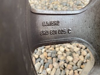 ALU KOLA BORBET 15" ORIGINÁL VW - 4