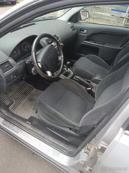 Ford mondeo 2004 2.0 benzin 107kw - 4