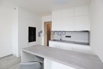 1+kk, 33m2 + balkon 6,8m2, Praha 4 - Háje, Výstavní ulice - 4