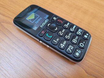 EVOLVEO EasyPhone černý - seniorský telefon - 4