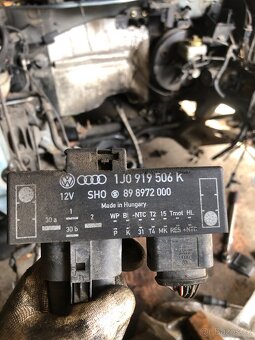 Díly z ofce - 4