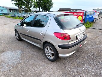 Peugeot 206, KLIMA,PĚKNÝ145KM,FACELIFT,1MAJ - 4