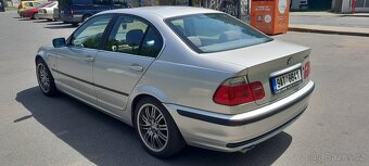 BMW 323i Automat E46 - 4