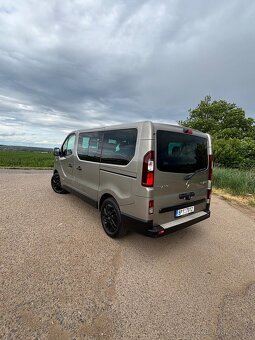 Renault Trafic 1,6dci 8 míst, nová STK ,194 500 km - 4