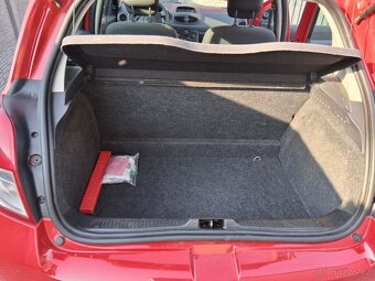 Prodám Renault Clio 1,2 - 4