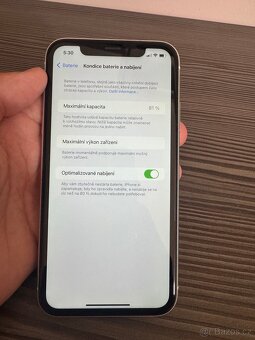 iPhone Xr 64gb - 4
