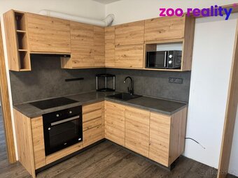 Pronájem bytu 1+1 35 m² - 4