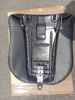 HARLEY DAVIDSON®BREAKOUT FXSB - 4
