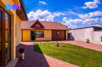 Prodej dvougeneračního rodinného domu, 442 m², pozemek 2 875 - 4