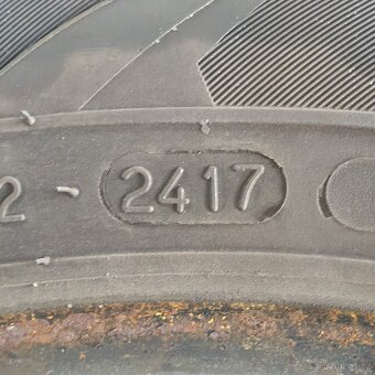 Zimní pneumatiky Nokian 185/60 R14 č. AP151 - 4