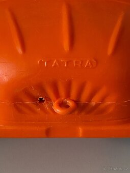 jeřáb tatra gumotex stará hračka hračky retro ites igra kdn - 4