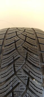 Goodyear 225/50 R17 98H 4,5 - 5,5 mm - 4