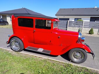 Ford Model A tudor & Panzer - 4
