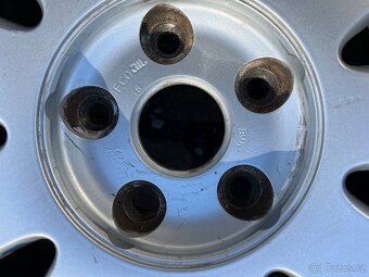 4x alu disky 5x112 R16, letní pneu 70% - 4