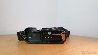 Panasonic Lumix S9 + SmallRig klec + Peak Design popruh - 4