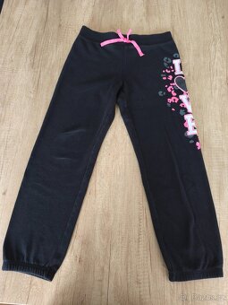 Dívčí tepláky, vel. 8 let - 4