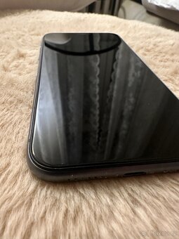 Iphone 11 - 4