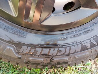 Pneu 205/65 r 16 c - 4