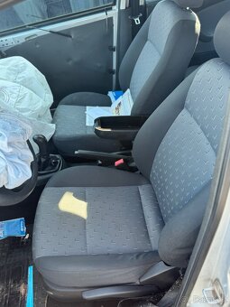 Škoda Octavia Combi 2009 Tour - 4