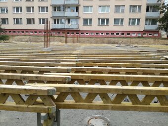 pronájem stavebních stojek a bednění monolitických stropů - 4