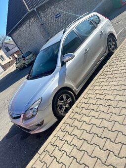 Hiundai i 30 - 4