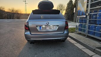 Škoda superb 2 combi DSG 2.0tdi125KW 2011 - 4