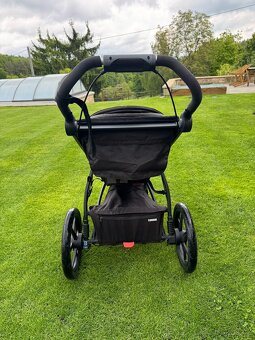 THULE Urban Glide 2 Black - 4
