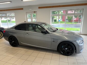 BMW 330d xDrive e92 - 4