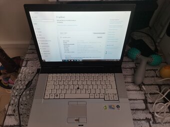 Lifebook Fujitsu - 4