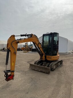 CASE CX35 - 4