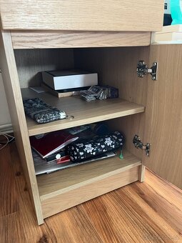 Psací stůl MALM ikea - 4
