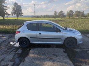 Peugeot 206+ na nd - 4