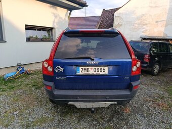 Volvo XC90 - 4