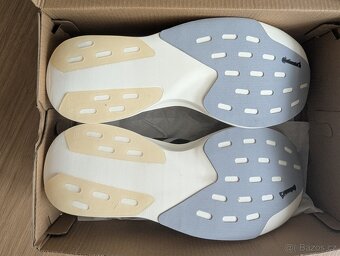 Adidas EVO SL vel. 44 2/3 - 4