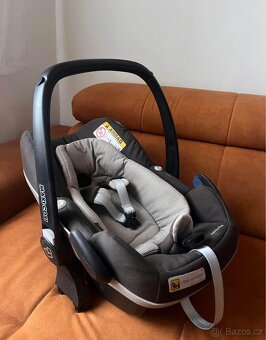 Autosedačka Maxi-Cosi Pebble Plus hnědá - 4