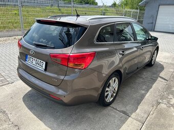Kia Ceed 1.6 CRDI kombi - 4