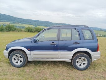 Suzuki Grand Vitara 2.0 - 4