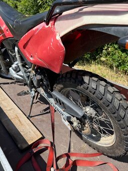 Yuki ST 125 SM - 4