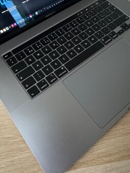 MacBook Pro 16” (2019) – Intel Core i9, 16 GB RAM, 2TB SSD - 4
