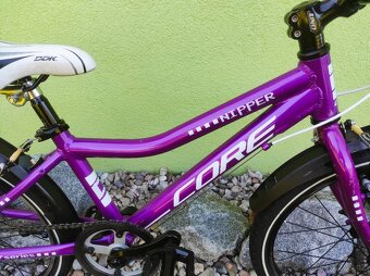 Značkové dětské kolo CORE NIPPER 20" (fialová) - 4