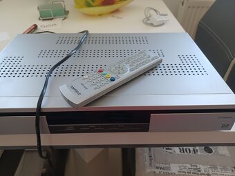 Digitální satelitní přijímač - 4