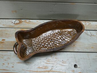 Stará kameninová forma KAPR - 4