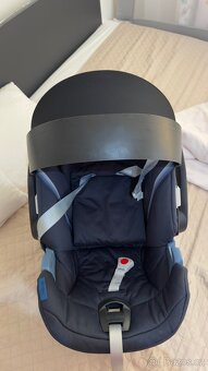 Autosedačka Cybex Aton 5 + ISOFIX základna - 4
