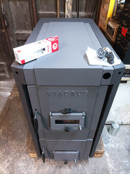 Prodám Viadrus U38 9čl, 5 emisní třída - 4