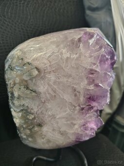 Ametyst na stojánku - 4