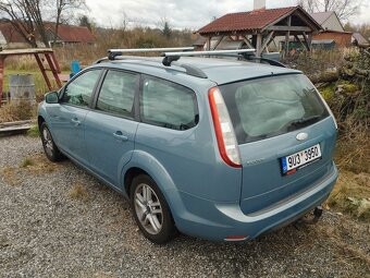 Ford Focus II Combi 1,6 - 4