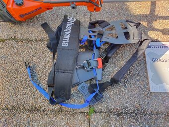 HUSQVARNA KŘOVINOŘES 545F - 4